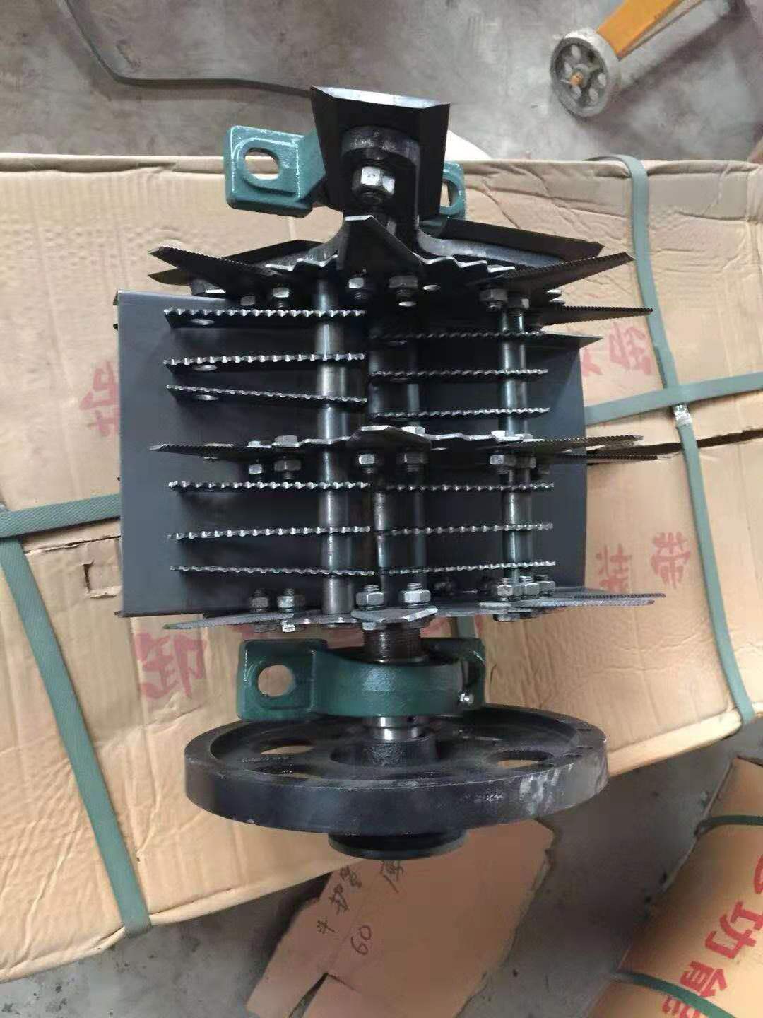 尖刀铡草机揉草机粉碎机刀盘刀片刀架配件农业机械