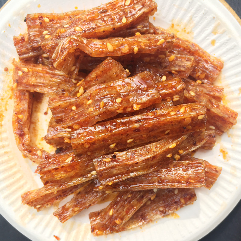 湖南网红辣条4包麻辣片零食大礼包儿时怀旧小吃老式手工小辣片