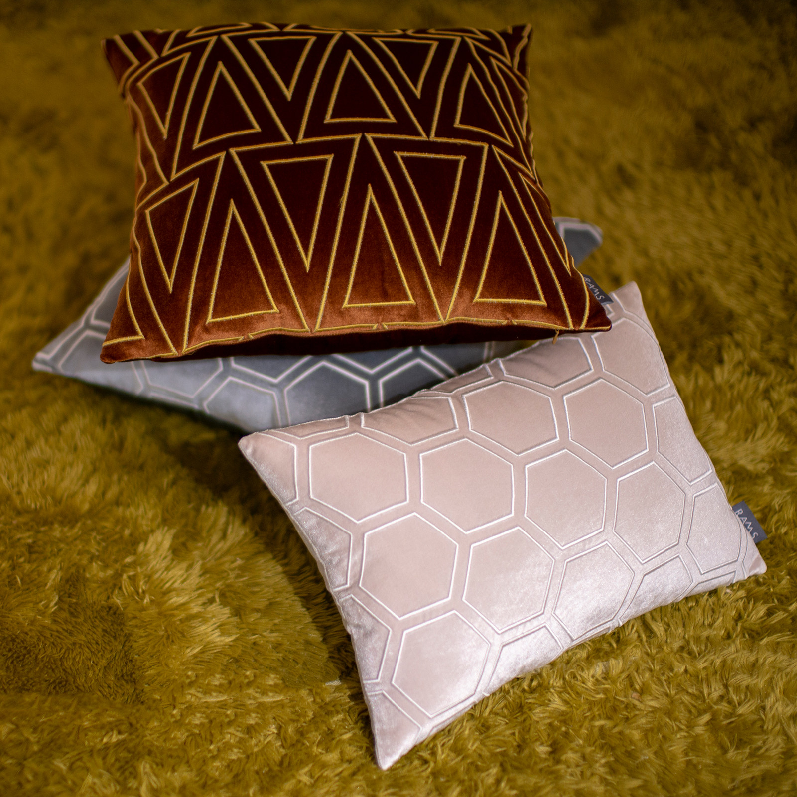 北欧立体刺绣抱枕套样板房靠枕定做长方形腰靠包客厅沙发床头靠垫