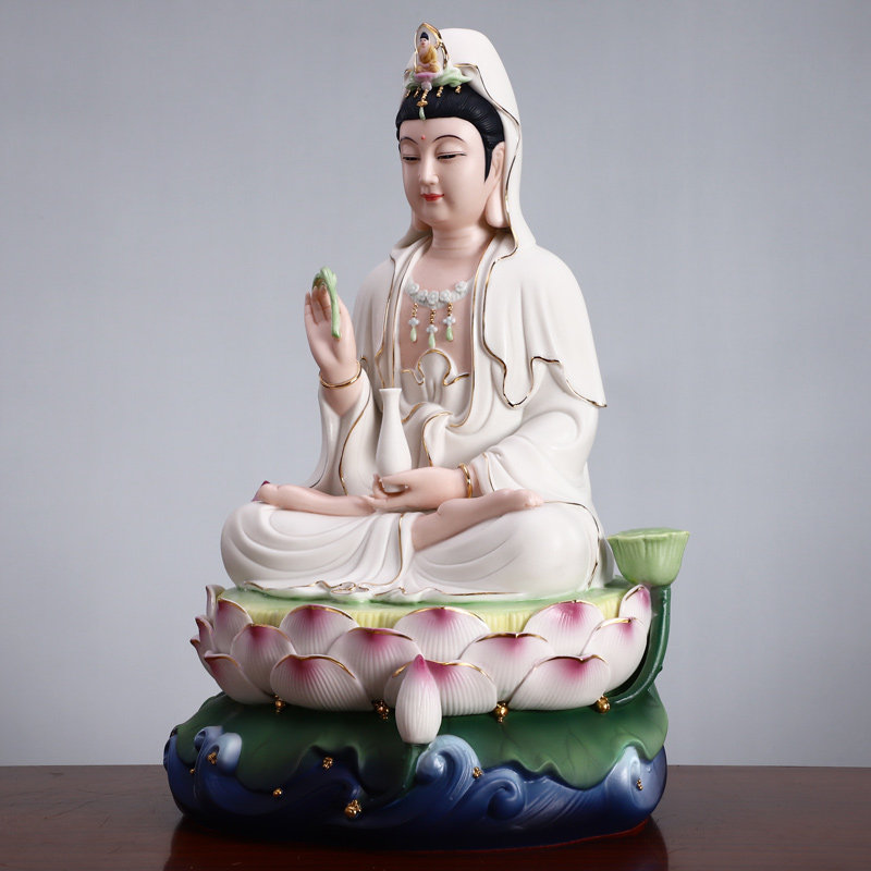 观音德化白瓷彩绘佛像家用坐莲观世音菩萨自在摆件