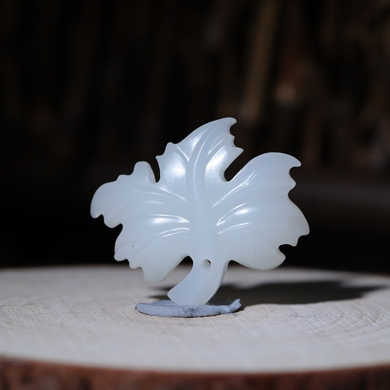 新疆枫叶苏工配饰镶嵌吊坠挂件和田叶枫叶银杏颈饰