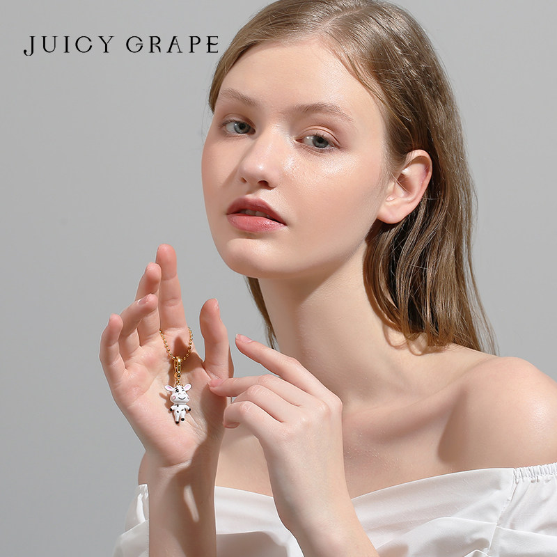 juicygrape牛吊坠项链女可爱本命年生肖挂坠奶牛原创设计款挂件