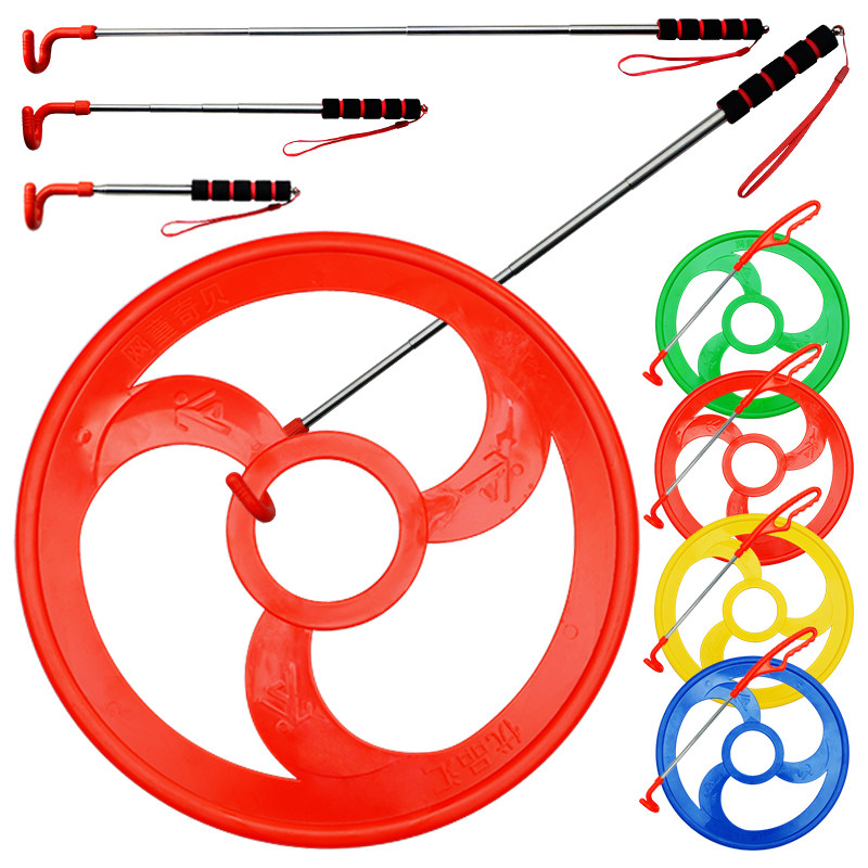 幼儿园滚铁环儿童铁环滚铁圈风火轮成人滚环圈环怀旧滚铁环