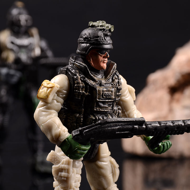 儿童军事兵人模型士兵特种部队玩具兵人套装带武器塑料摆件包邮