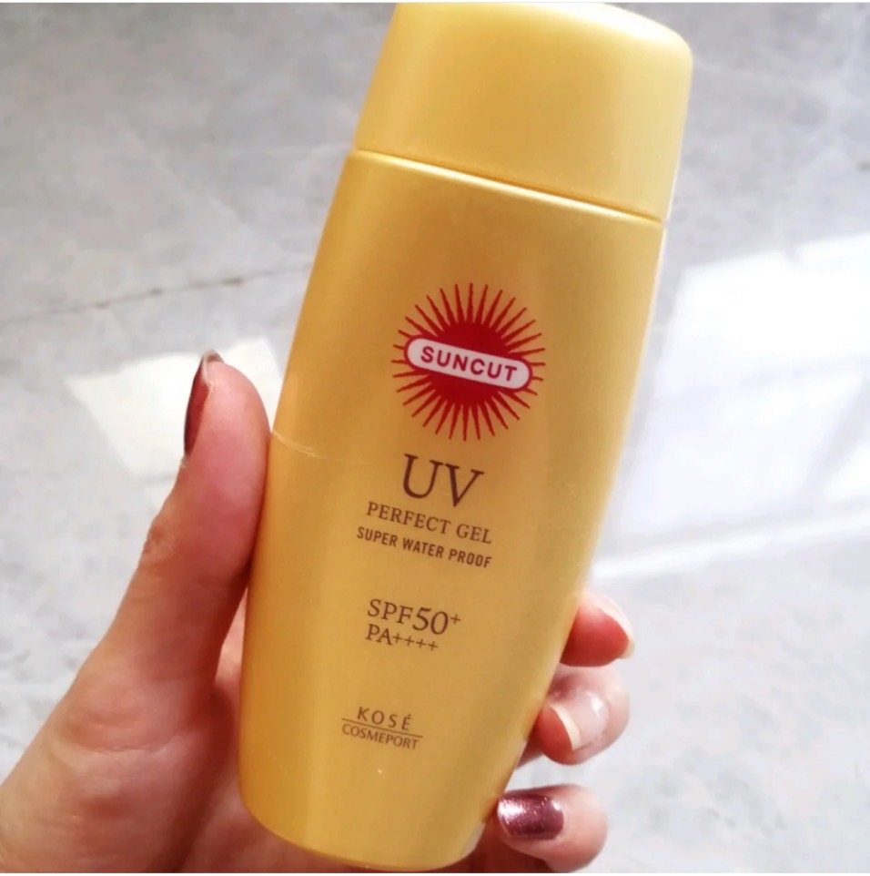 日本kose高丝金瓶防晒霜50倍保湿清爽防紫外线学生防晒霜