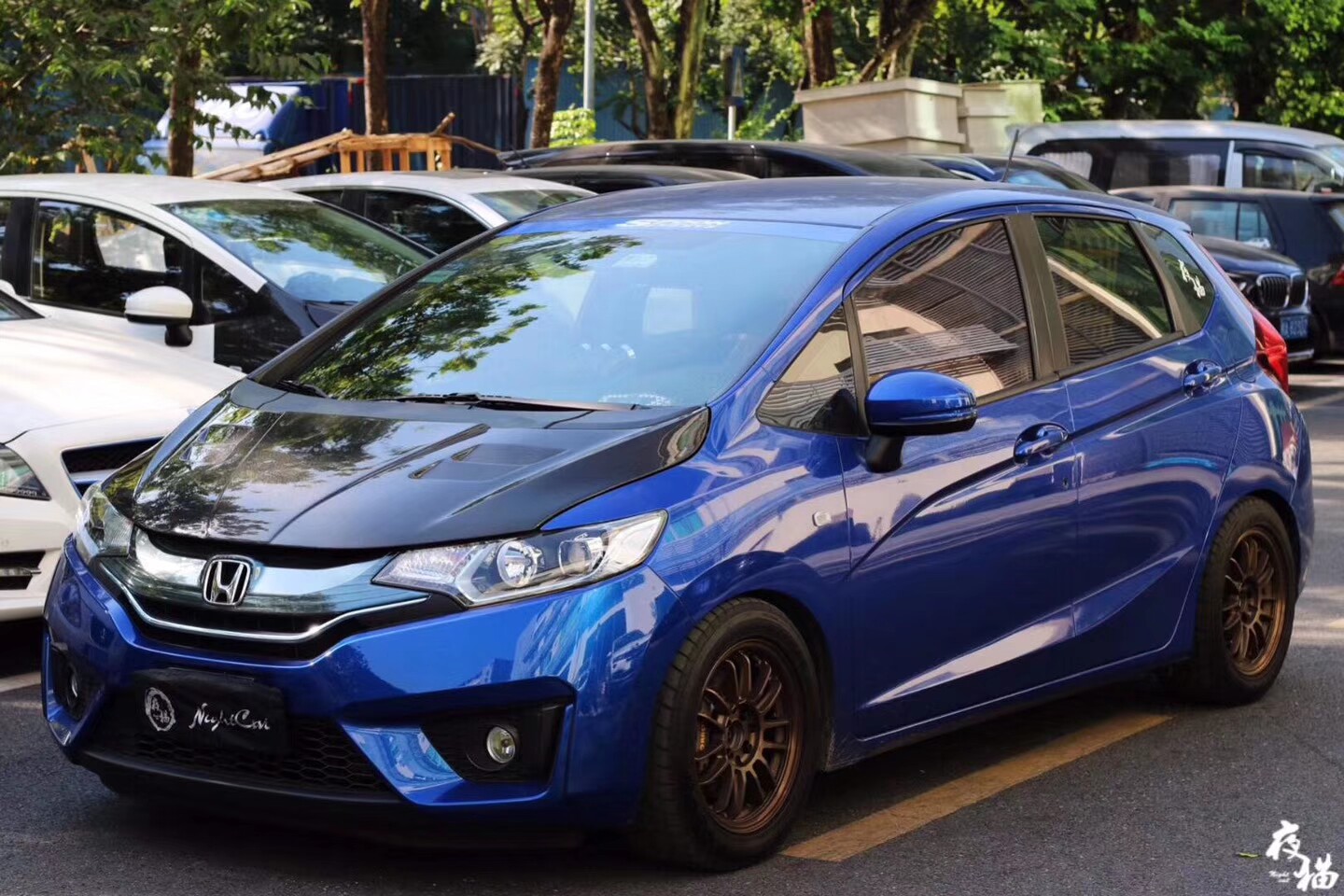 适用于本田飞度gk5改装碳纤维发动机包围前唇中网汽车包围