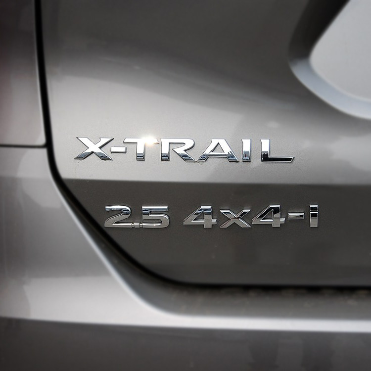 奇骏新款4x4i标贴高配排量车身装饰车尾字母汽车装饰贴