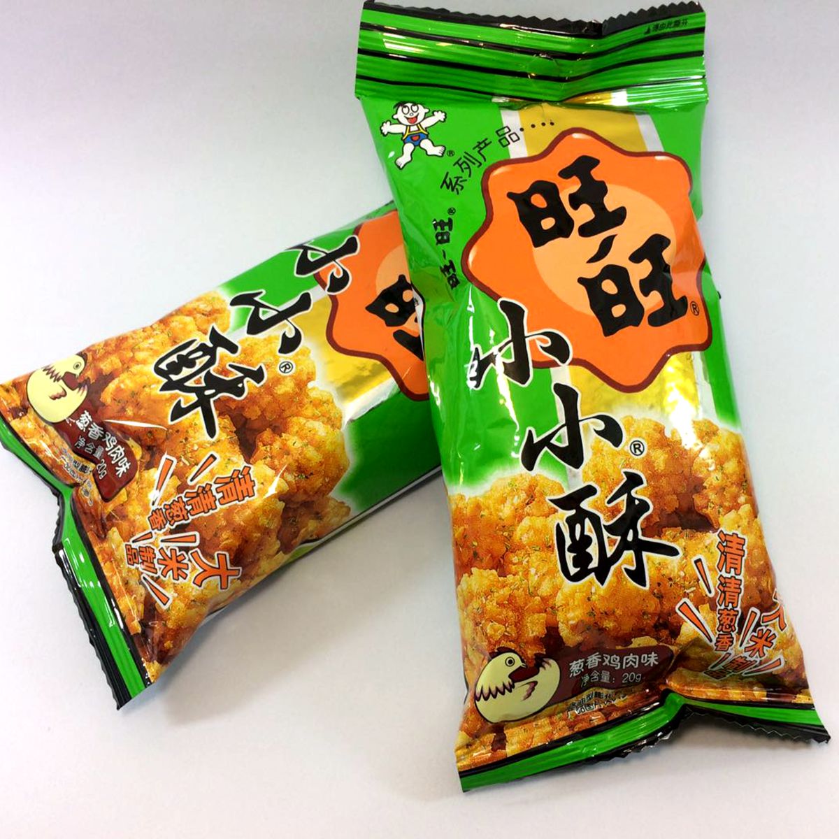 怀旧零食旺旺小小小酥18g休闲膨化食品葱香鸡肉膨化食品