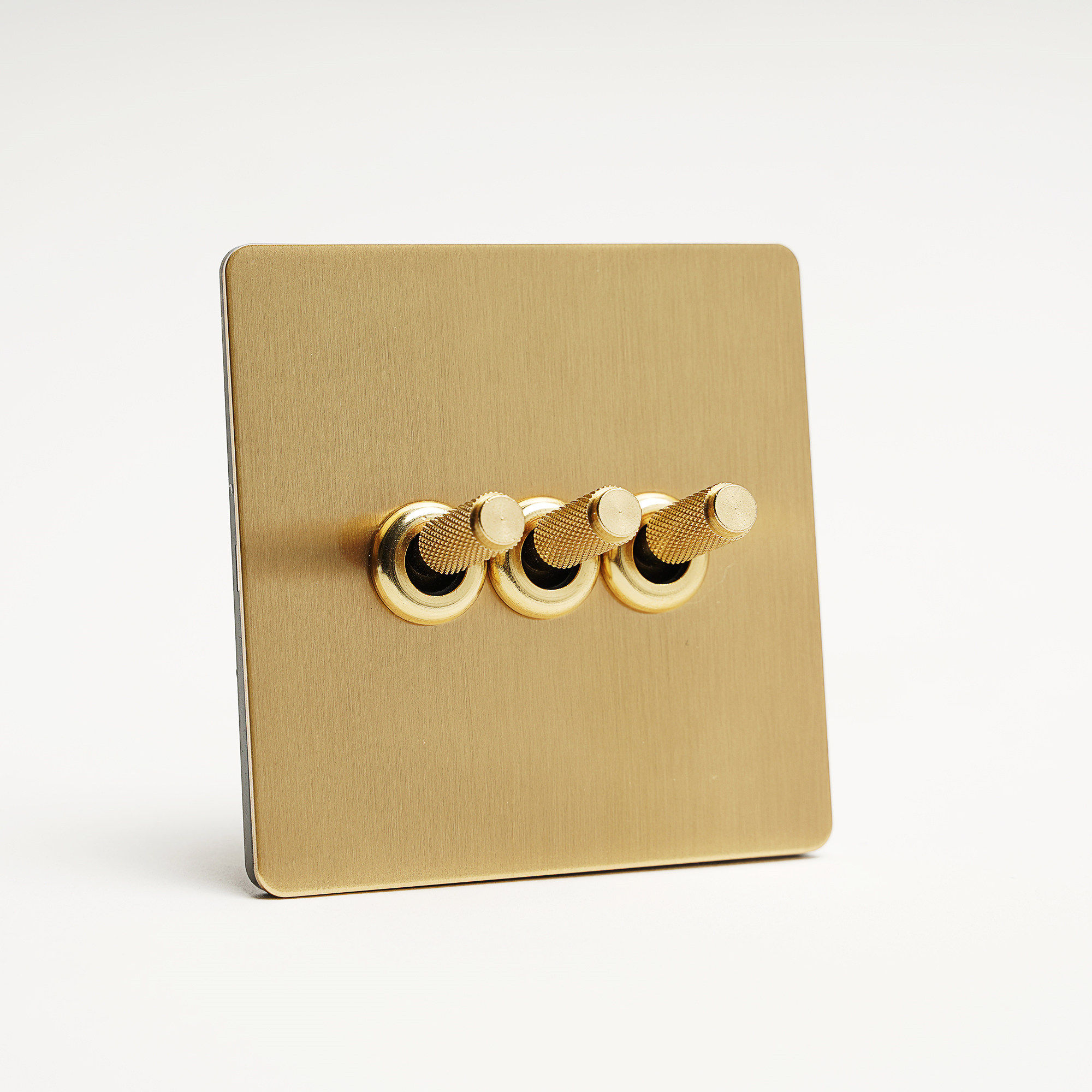 pialt实心黄铜开关插座面板拉丝金属法式轻奢纯铜开关插座套装