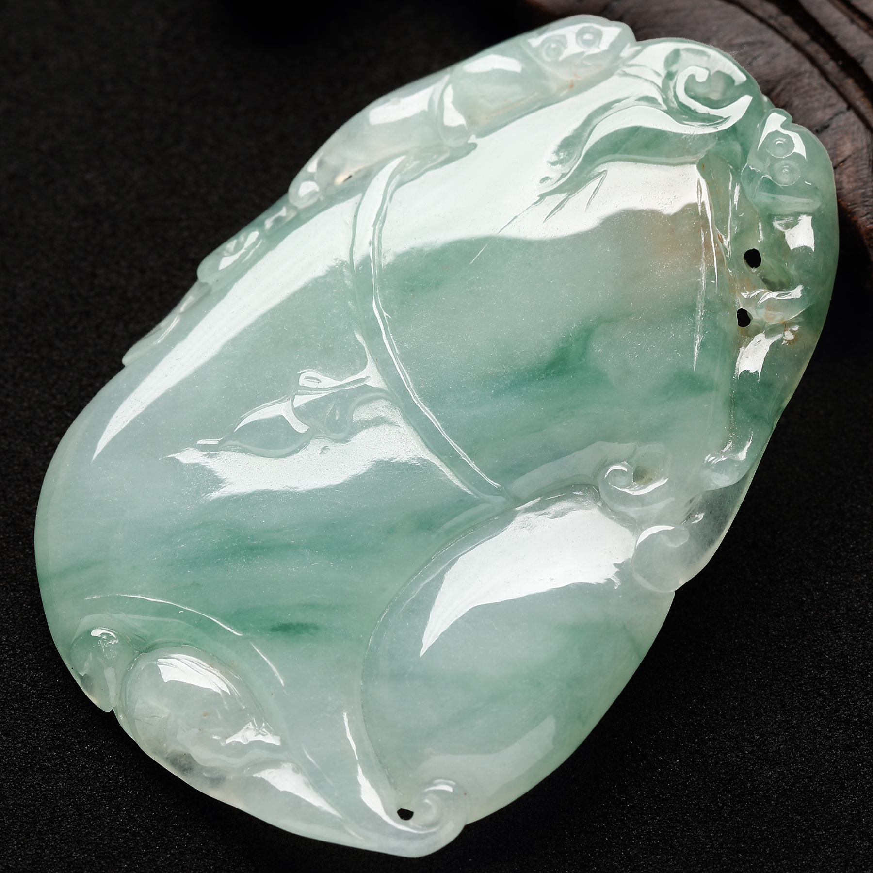 缅甸玉石吊坠老坑冰糯种玉坠天然项坠飘晴绿翡颈饰