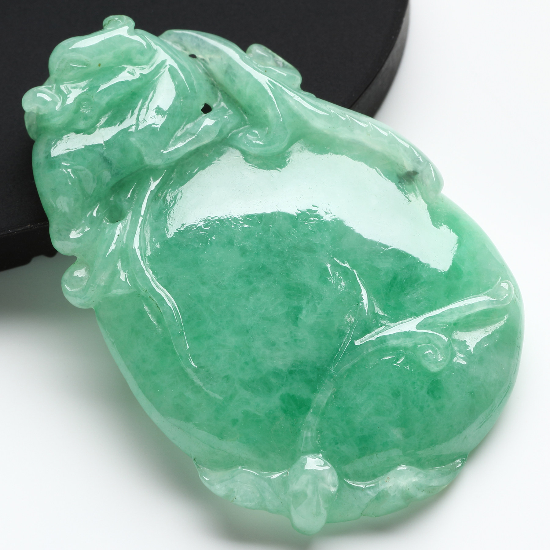 缅甸送福麒麟翡翠绿阳满绿阳玉福项坠天然冰糯种颈饰