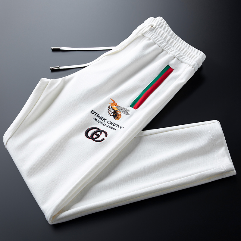 Cevleve白色运动休闲裤男春秋潮流百搭针织小蜜蜂刺绣直筒卫裤帅