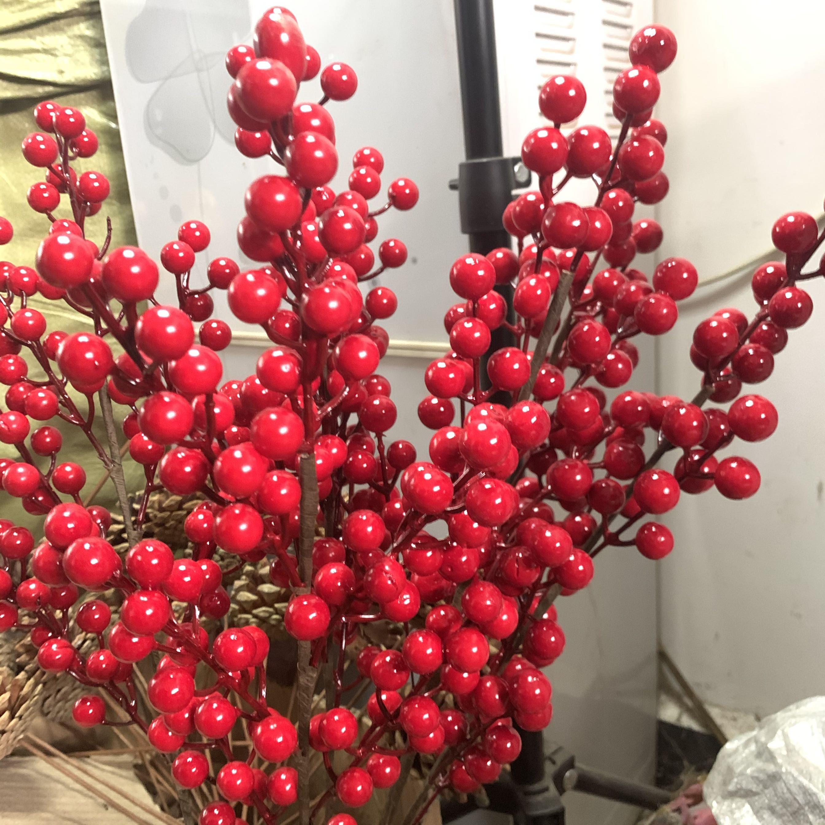 红果插花新年喜庆摆件小红干花带杆装饰发财干花