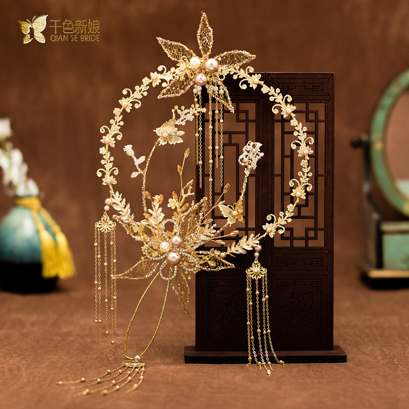 古典团扇中式汉服婚礼金色古装配饰镂空扇子新娘手捧花