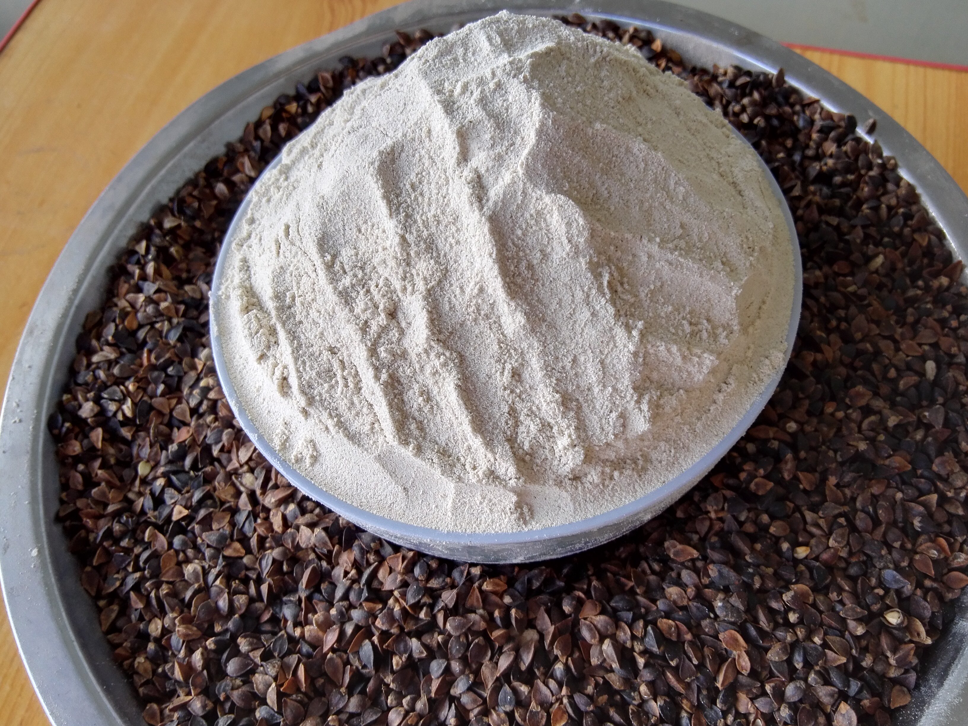 纯甘肃农家自磨无添加低筋荞麦面粉