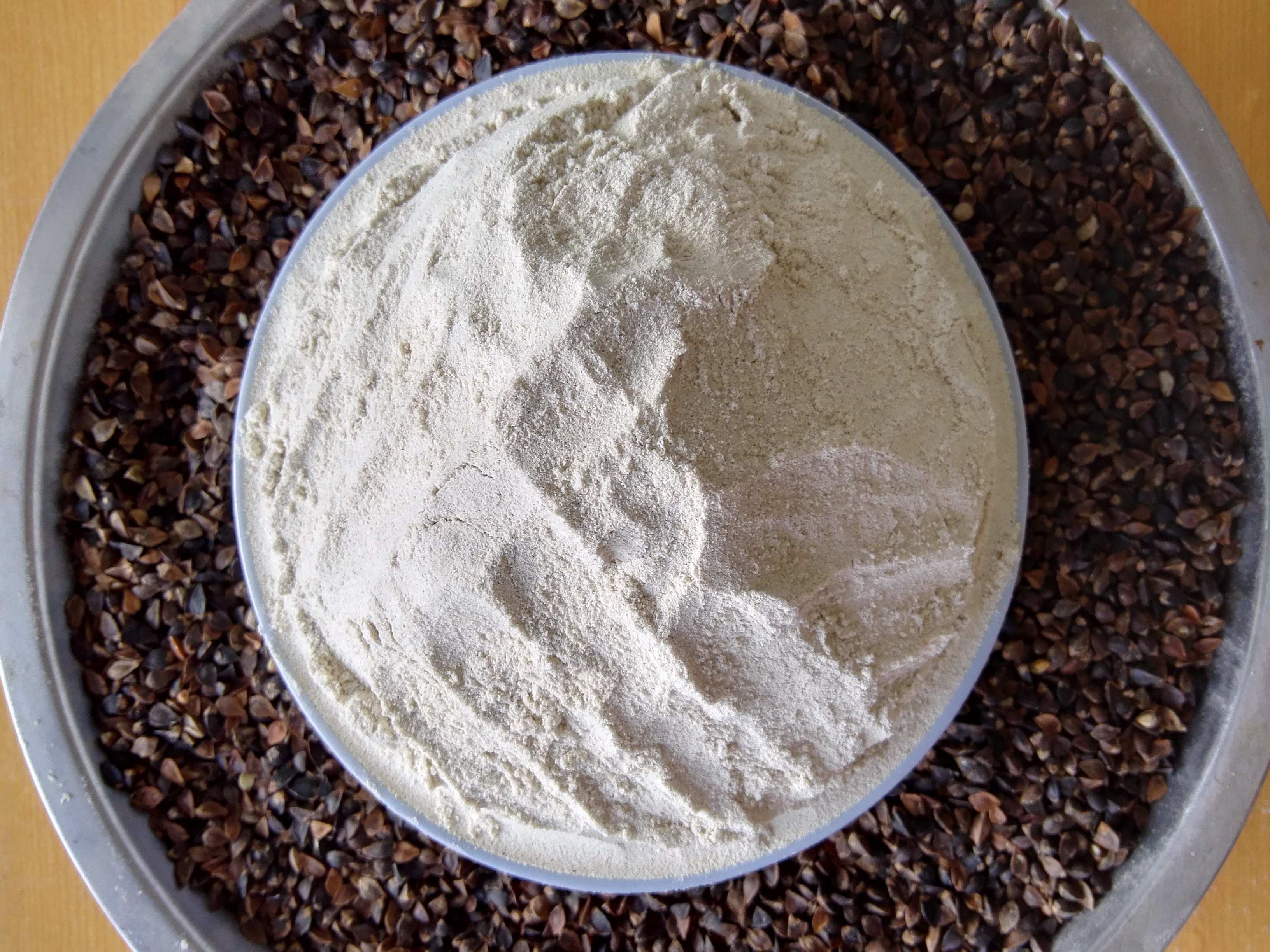 纯甘肃农家自磨无添加低筋荞麦面粉