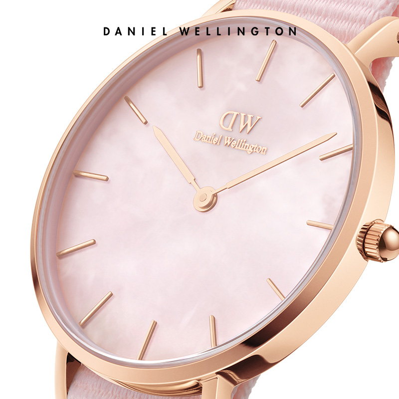 dw手表petite系列珠光贝母母盘粉色色织纹女欧美腕表