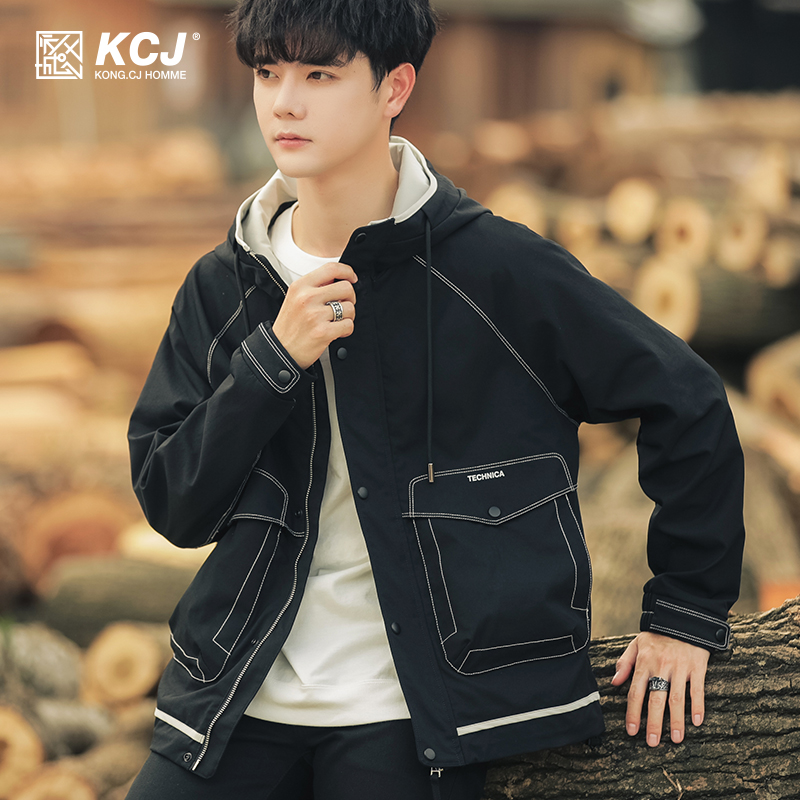 春秋季外套男士2022新款连帽宽松工装潮流休闲青少年潮牌夹克男装