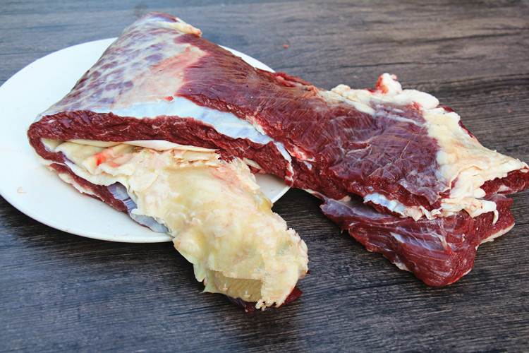 肉牛新鲜牛肉黄牛肚腩五花肋条农家放养现杀生牛肉