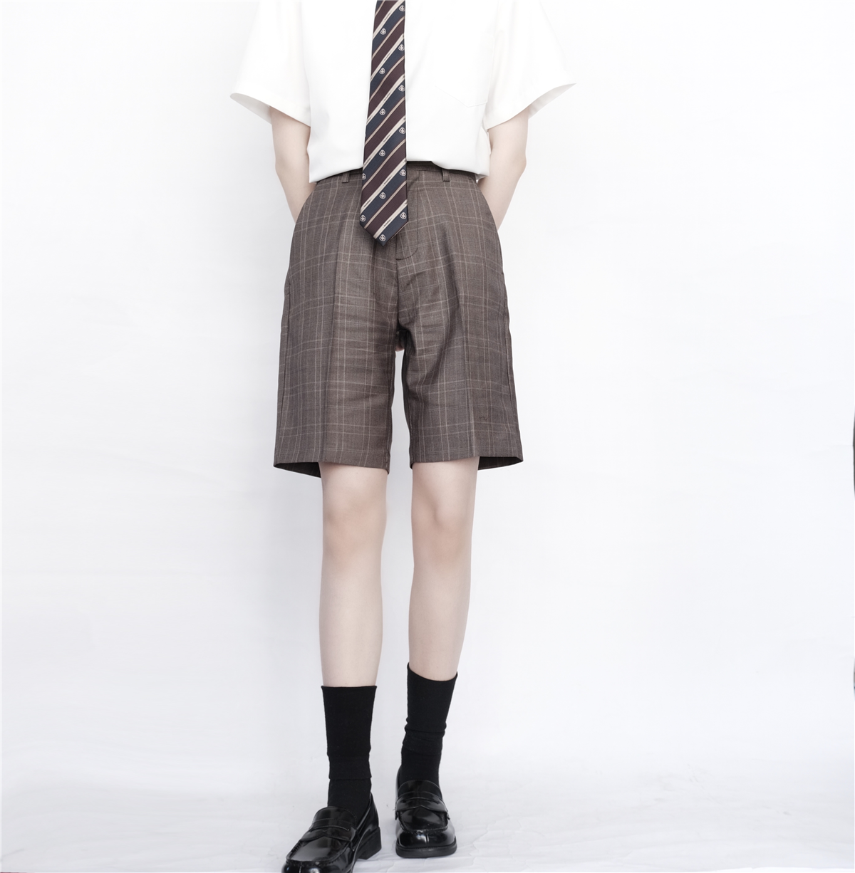 正版百搭休闲短裤西裤格子咖啡色制服刺篇dk西裤