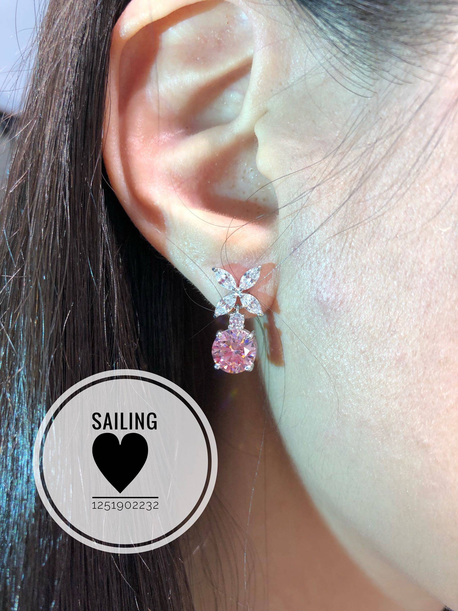 现货香港专柜代购英国caratlondon粉钻圆形四叶草耳环