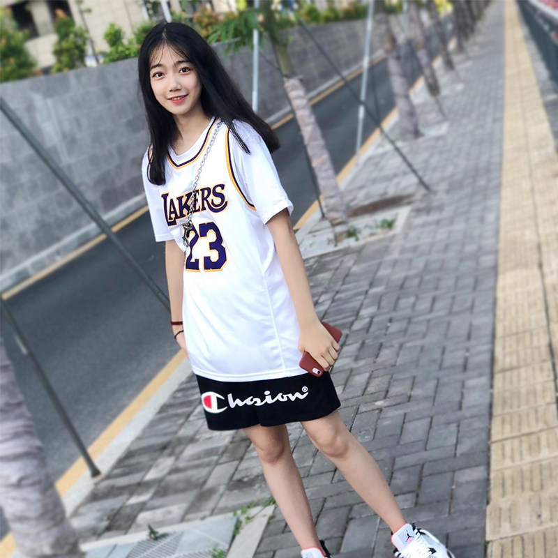 詹姆斯球衣宽松外穿23号背心bf风潮嘻哈湖人队篮球服