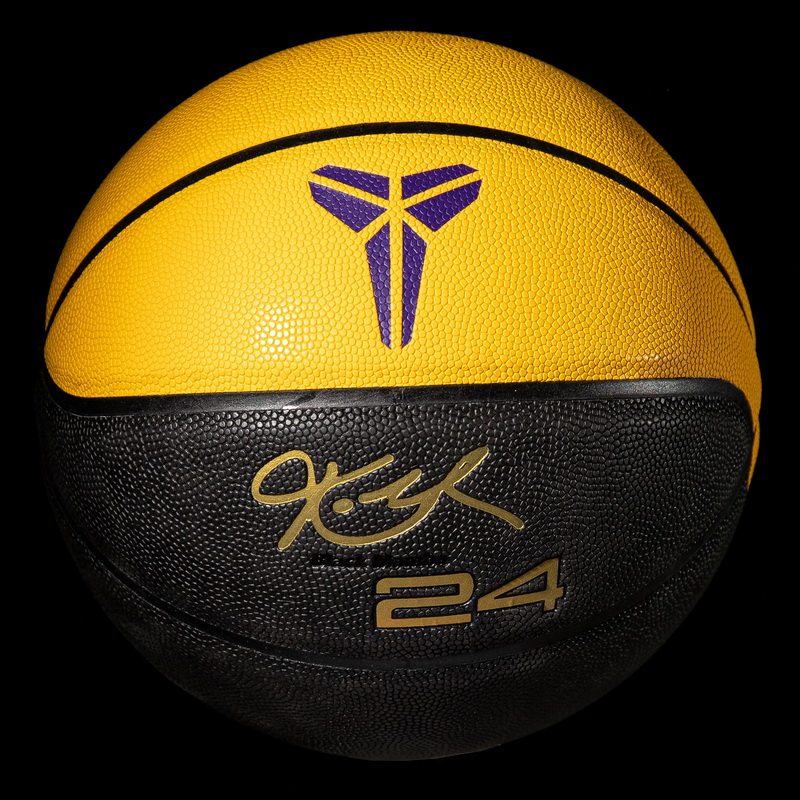 湖人黑曼巴科比篮球手环24号签名限量软皮户外篮球
