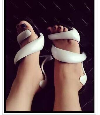 2017夏季新款李小璐同款女鞋无底鞋异形高跟鞋露趾时装女凉鞋婚鞋