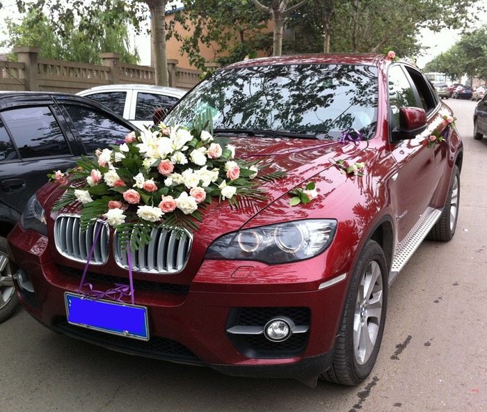 南阳婚车装饰鲜花花店扎婚车扎花花车车头真花鲜花速递同城