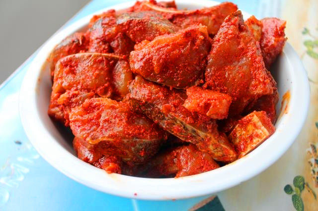 霉鱼江西抚州乐安特产腌制新鲜香辣鱼块烟熏鱼干