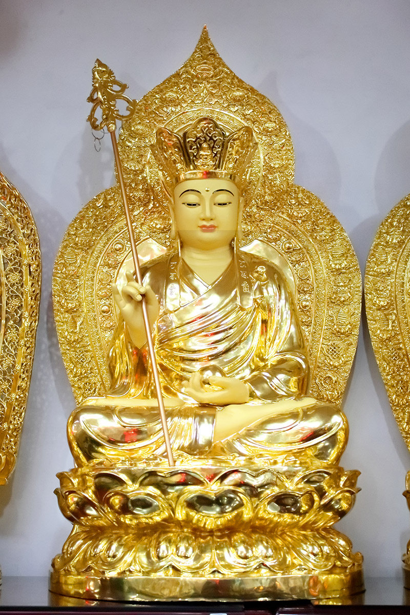 娑婆地藏观音菩萨王菩萨供奉三圣寺院佛像释迦牟尼摆件