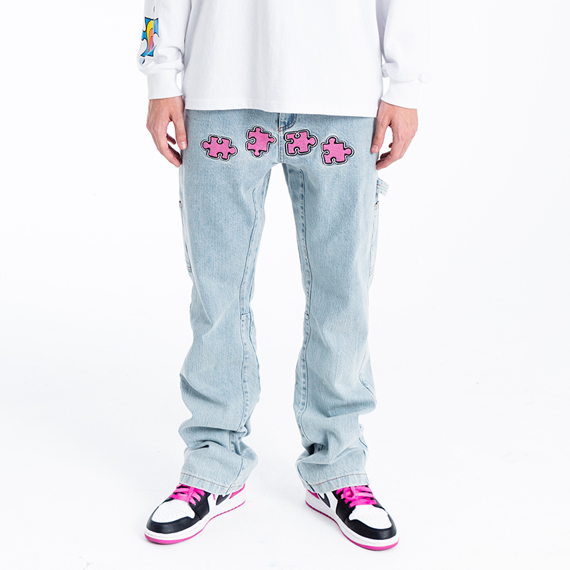 YADcrew 拼图系列原创水洗做旧微喇牛仔裤春季宽松休闲刺绣长裤男