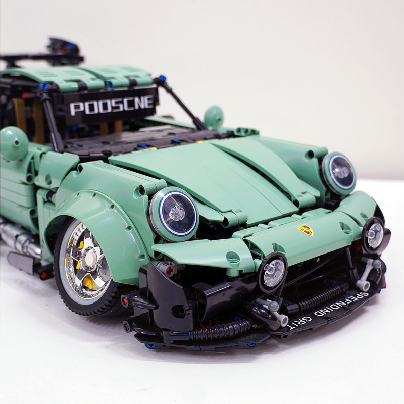 适用乐高moc低趴宽体保时捷积木跑车电动遥控塑料积木