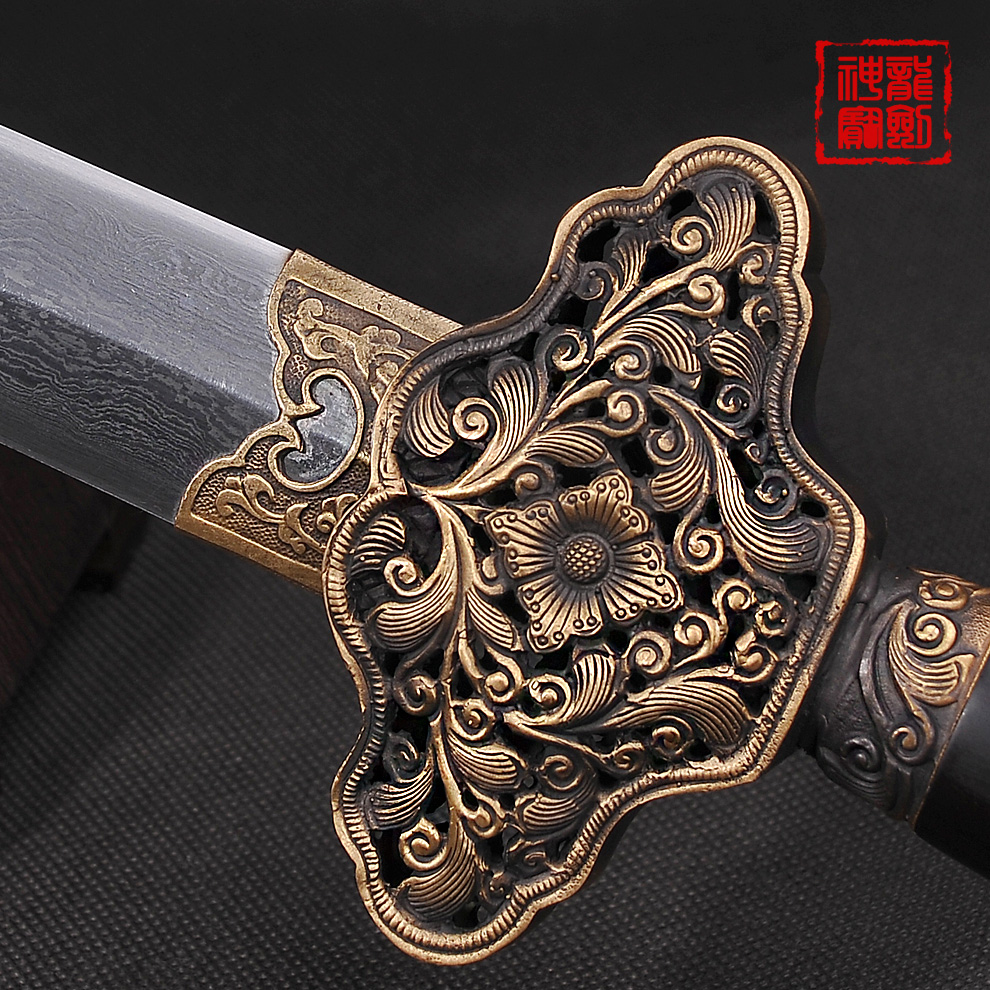 清剑君子剑龙龙泉神龙宝剑硬剑手工纯铜百炼花纹刀剑