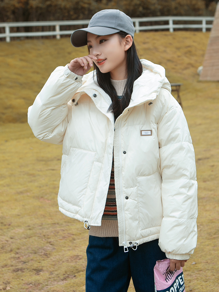 2021新款初中生冬装少女羽绒服短款宽松加厚鸭绒外套学院风高中生