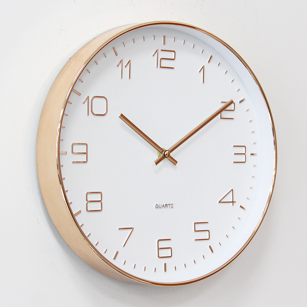 挂钟金色简约现代ins蓝色时钟客厅卧室静音挂钟