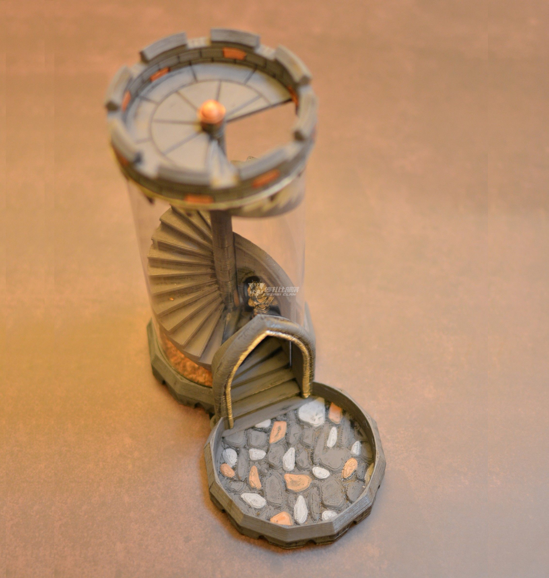 手工制作豪华版透明城堡筛子塔骰子塔上色成品▲沙扎比部落