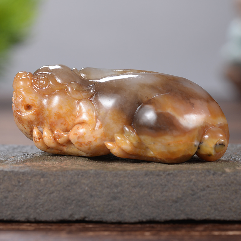 千尺山新疆和田玉籽料糖白玉貔貅瑞兽挂件吊坠颈饰