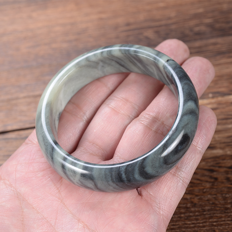 千尺山新疆和田玉墨玉青花籽料手镯子玉镯内径60mm83克