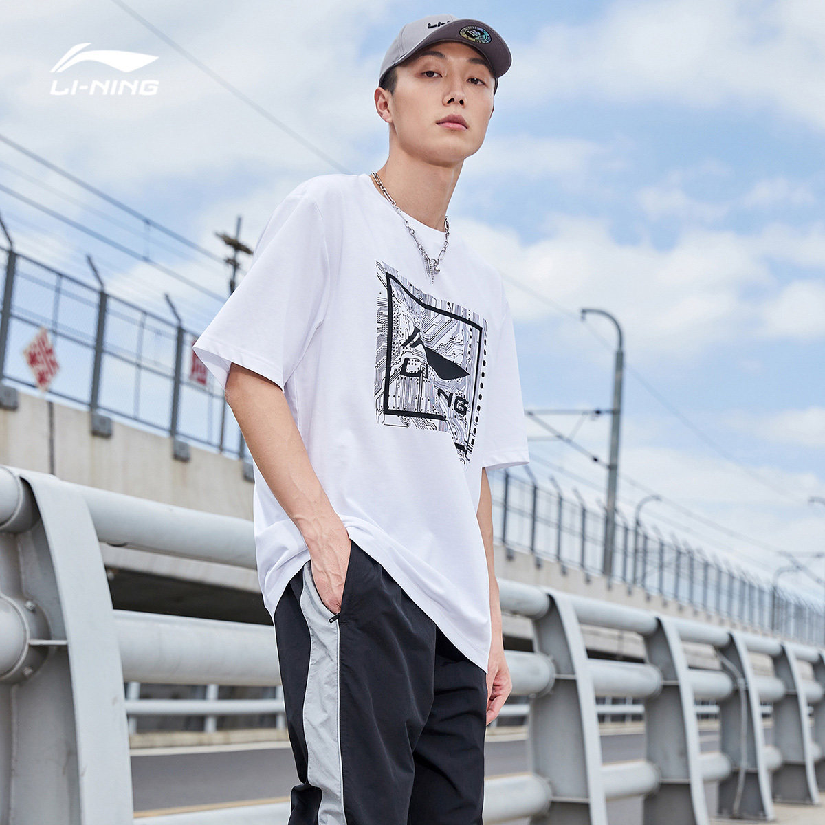 李宁正品体恤运动时尚系列夏季短袖文化衫时尚潮流运动t恤