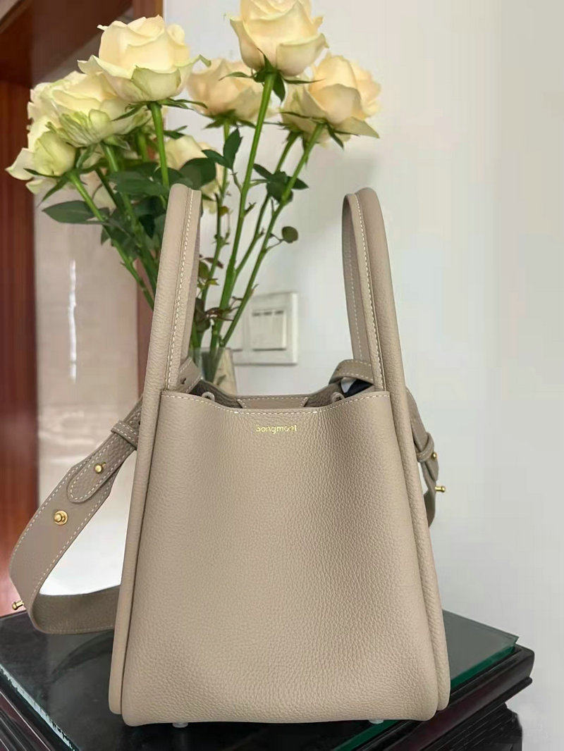 水桶量子大容包大容系列songmont牛皮头层it女包水桶包