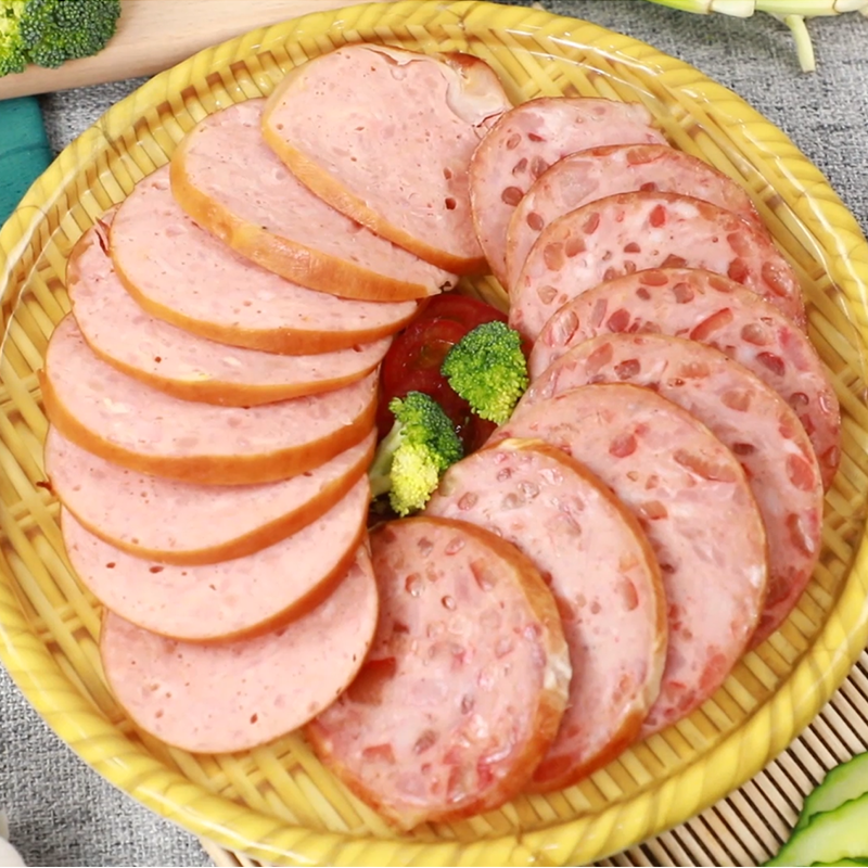 天津迎宾二厂松仁小肚约320g熏酱货