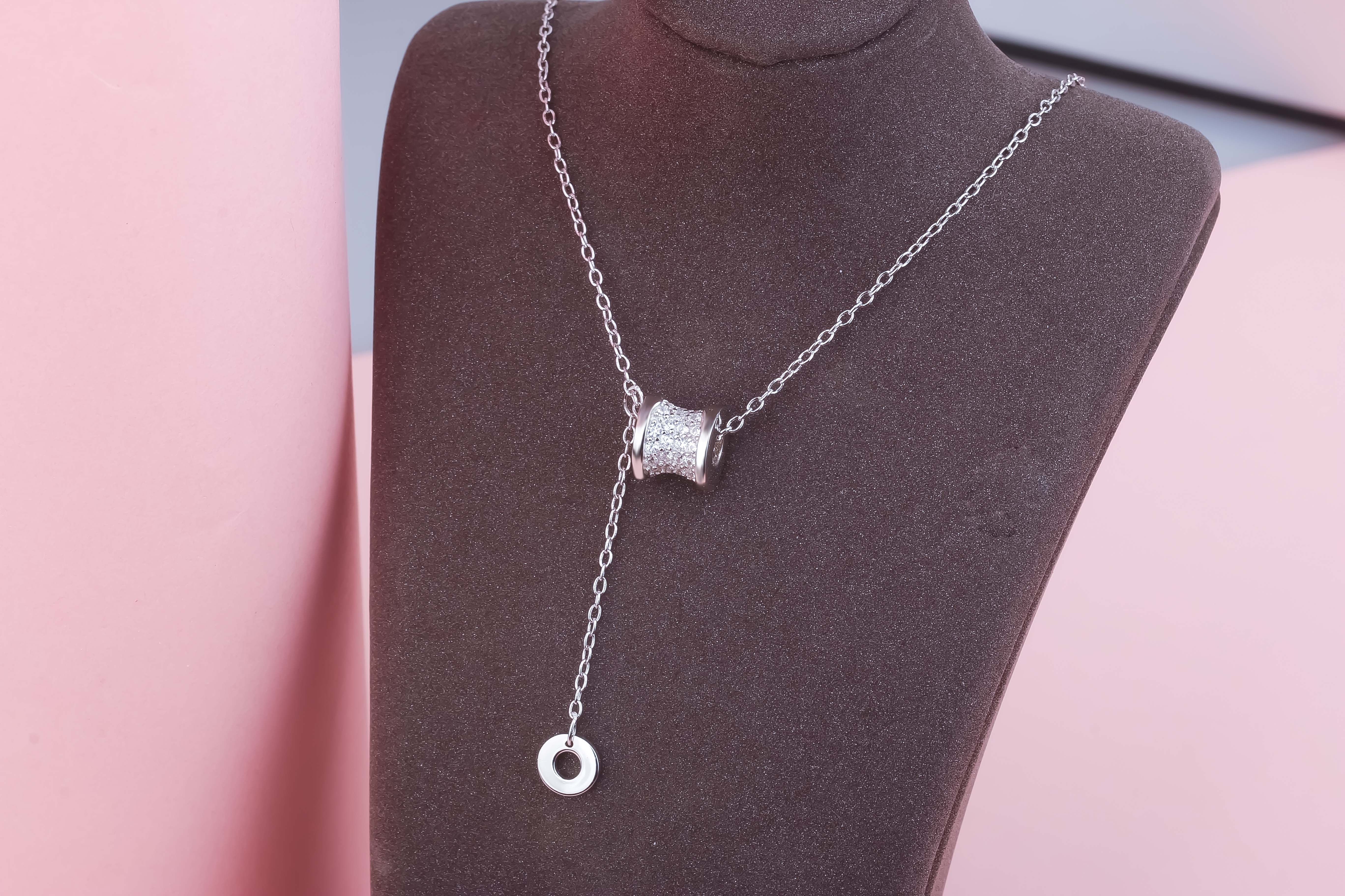 新加坡chomel项链女小众品牌ins简约百搭气质小蛮腰锁骨链s925银