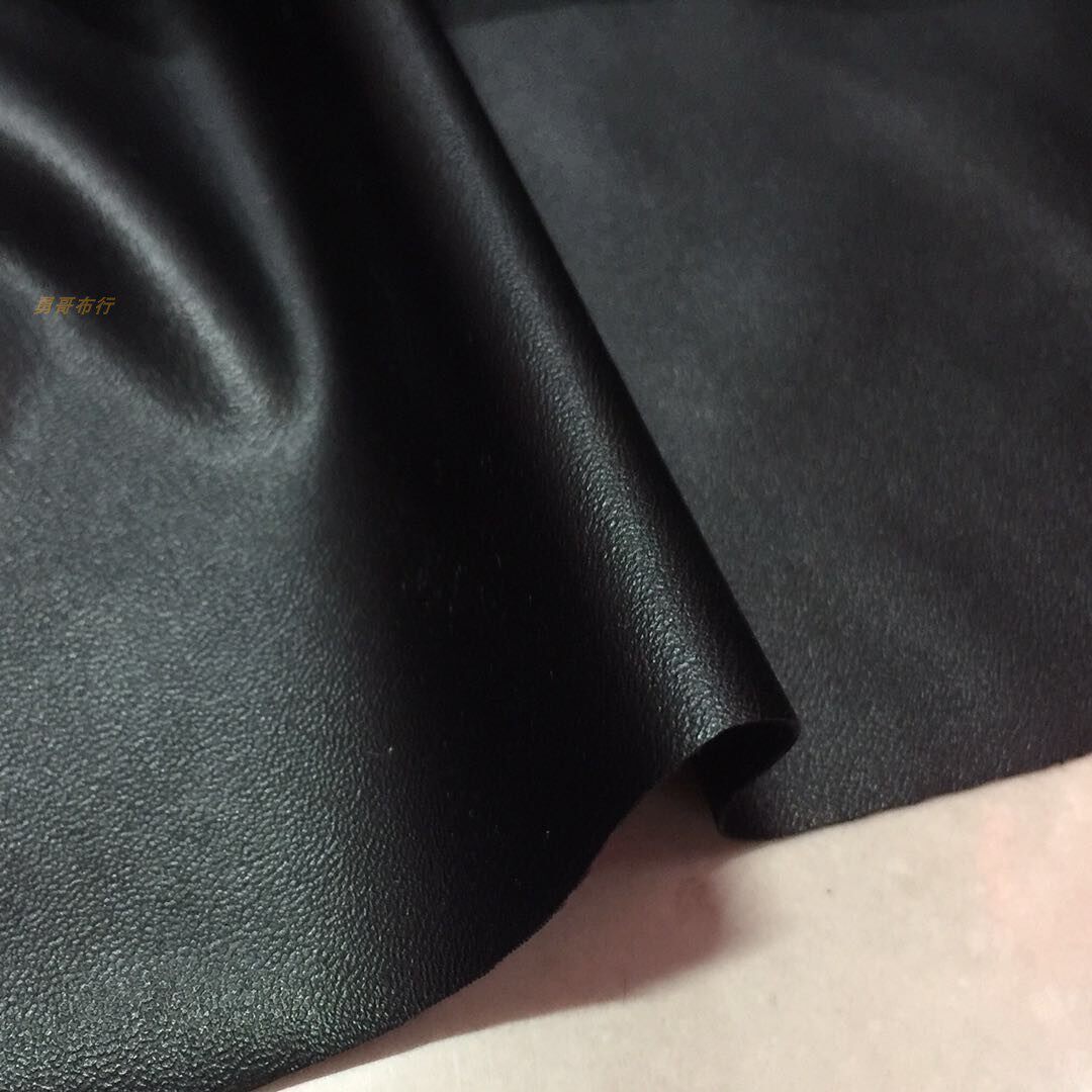 亮黑薄款pu皮革面料弹力柔软人造皮仿皮春夏海绵垫