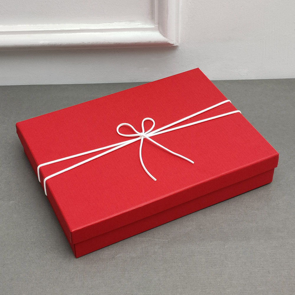 红色礼品盒长方形衣服围巾包装盒礼物盒空盒婚庆伴手糖盒