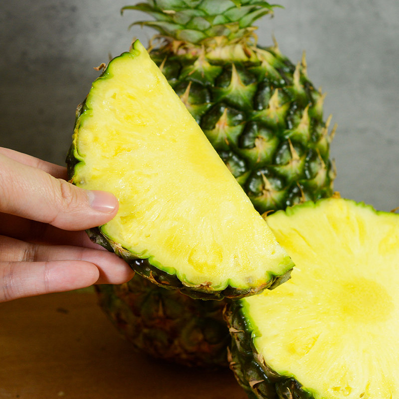 凤梨进口菲律宾水果新鲜10斤整箱金钻风梨金菠萝凤梨