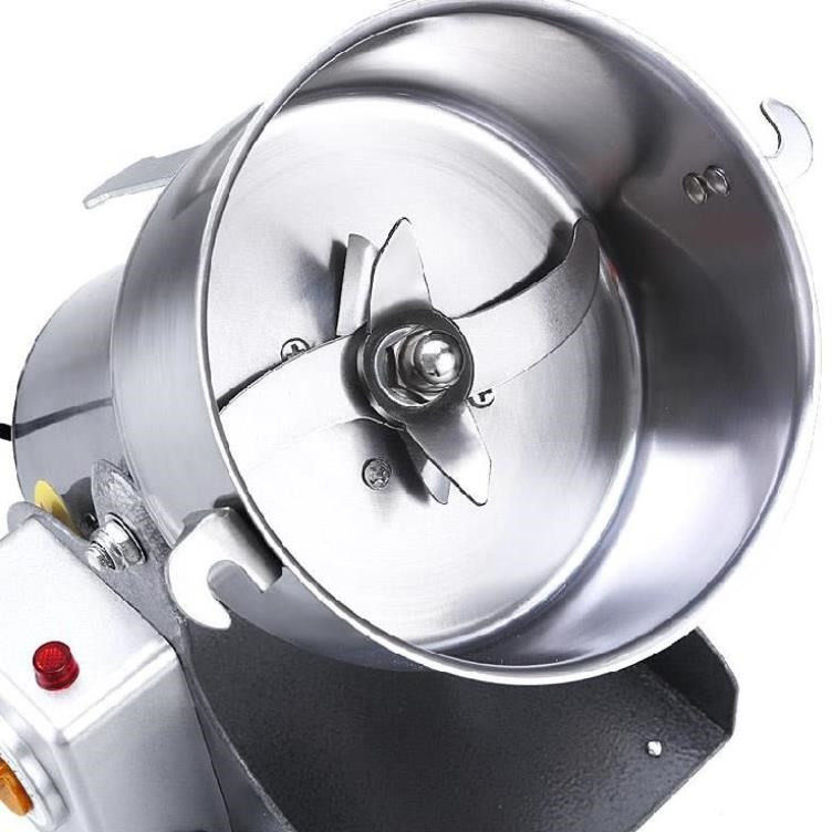 多功能磨粉机五谷杂粮厨房三相电商商用磨面干磨黑豆商用磨粉机