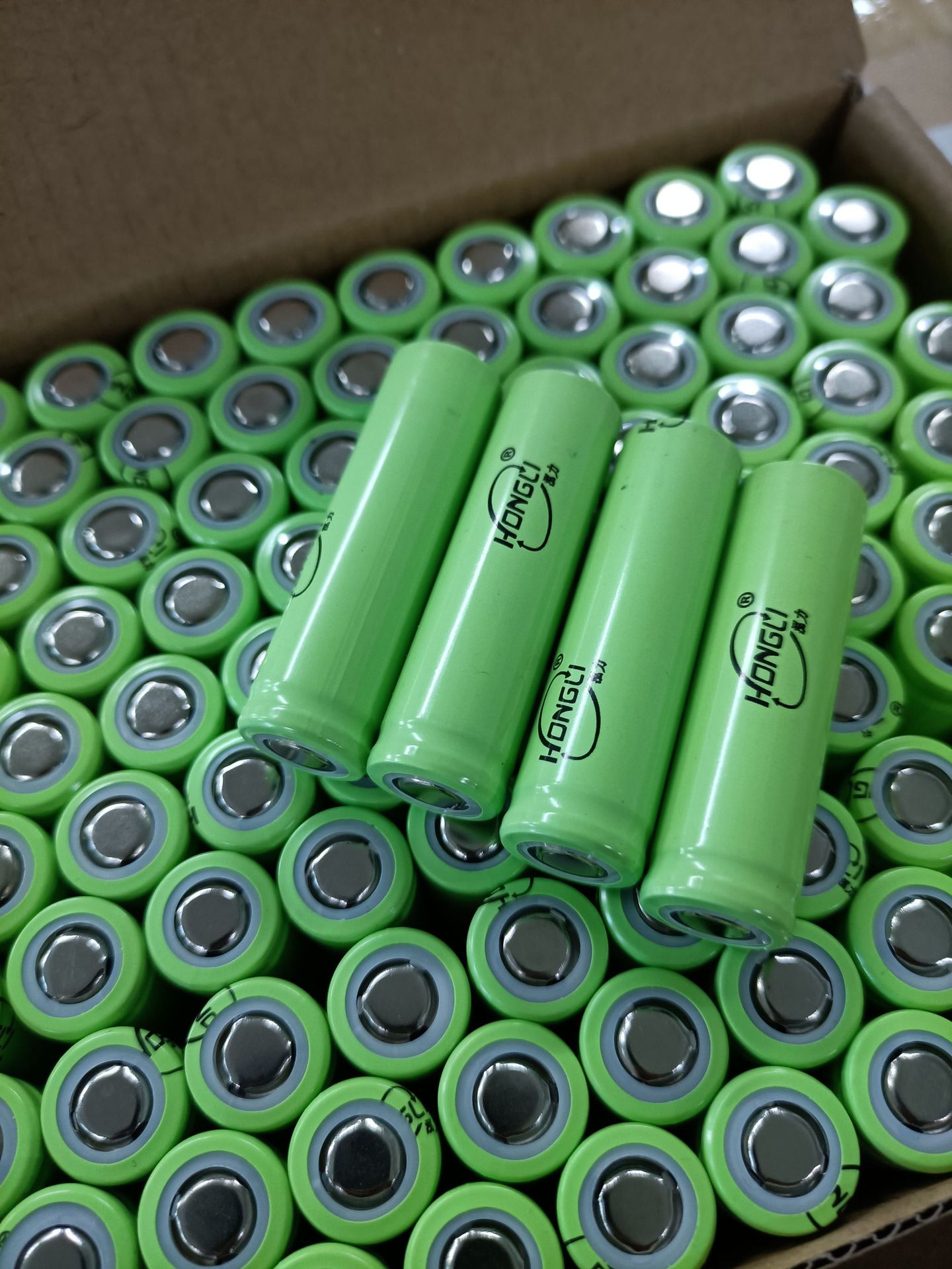 圆柱14500锂电池弘力500mah支持加工纽扣电池