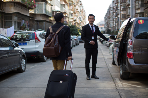 西北全域接机送机飞机火车站西宁嘉峪关张掖敦煌银川乌鲁木齐拉萨
