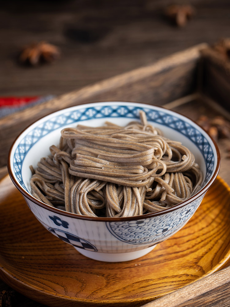荞麦面条0无糖精低脂肪全麦葱油拌面纯黑荞麦面苦荞粗粮挂面100纯